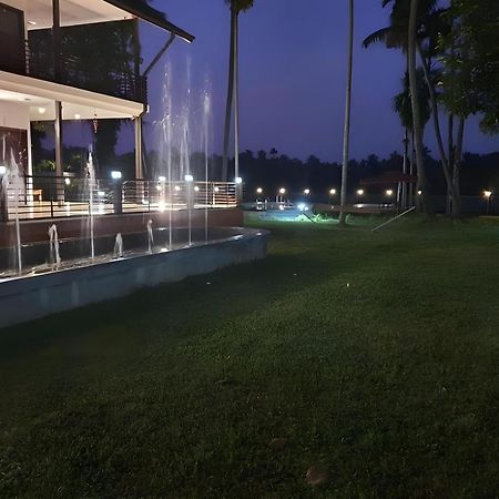 Lhasa Ayurveda And Wellness Resort - A Blusalzz Collection, Kochi, Kerala Exterior foto